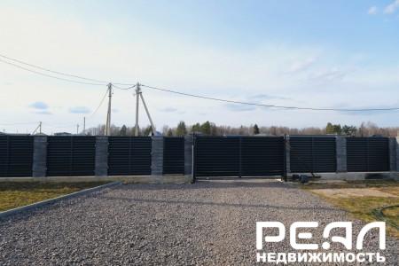 Жилой дом с участком 10.4 сот. ИЖС