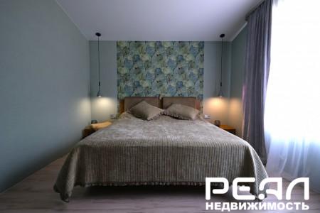 Жилой дом с участком 10.4 сот. ИЖС