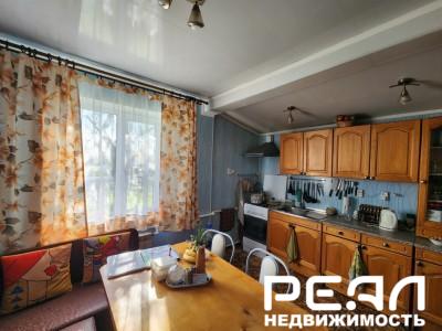 Жилой дом с участком 12 сот. ИЖС