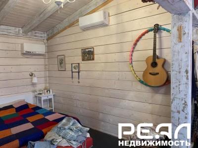 Жилой дом с участком 2 сот. в садоводстве