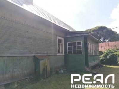 Жилой дом с участком 12.6 сот. ИЖС