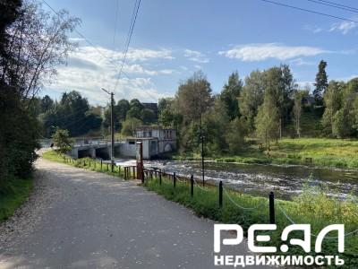 Земельный участок 1 сот. ИЖС