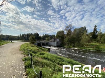 Земельный участок 1 сот. ИЖС