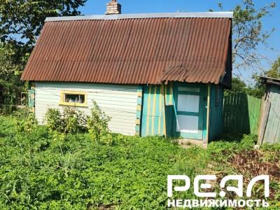Жилой дом с участком 1 сот. в садоводстве