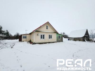 Жилой дом с участком 3 сот. в садоводстве