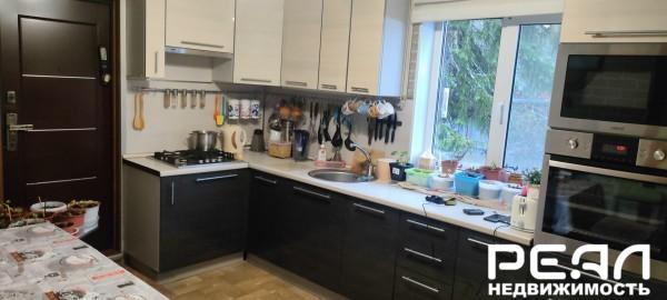 Жилой дом с участком 1 сот. в садоводстве