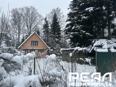 Жилой дом с участком 11 сот. в садоводстве