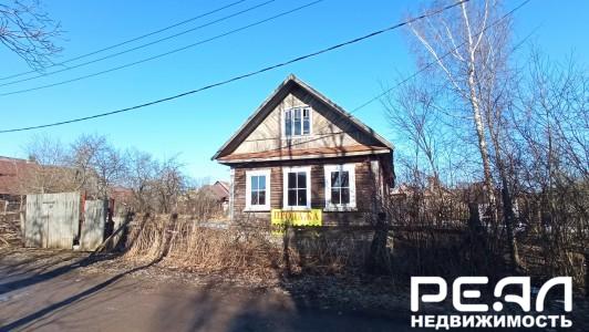 Жилой дом с участком 9.61 сот. ИЖС