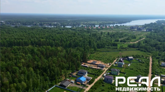 Жилой дом с участком 11 сот. ИЖС