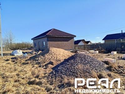 Жилой дом с участком 8 сот. в садоводстве