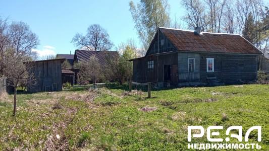 Жилой дом с участком 9.61 сот. ИЖС