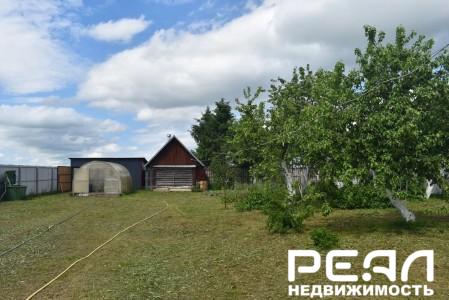 Жилой дом с участком 16.5 сот. ИЖС