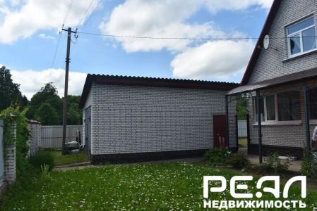 Жилой дом с участком 16.5 сот. ИЖС
