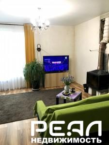 Жилой дом с участком 1 сот. ИЖС