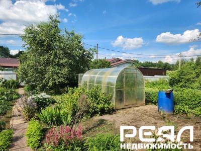 Жилой дом с участком 1 сот. ИЖС