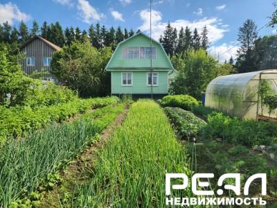 Жилой дом с участком 1 сот. ИЖС