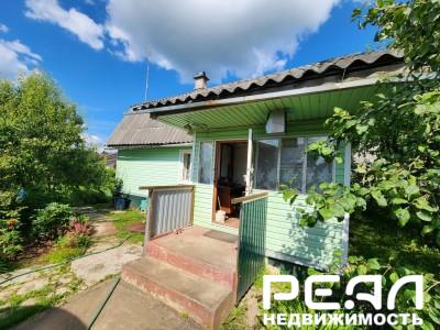 Жилой дом с участком 1 сот. ИЖС