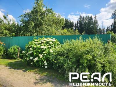 Жилой дом с участком 1 сот. ИЖС