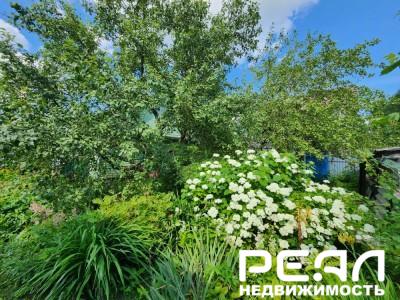 Жилой дом с участком 1 сот. ИЖС