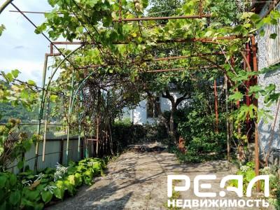 Дача с участком 6.38 сот. в садоводстве